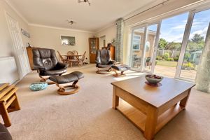 Living Room- click for photo gallery